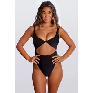 Skatie SIZE XL Chloe One Piece Swimsuit - See Photos